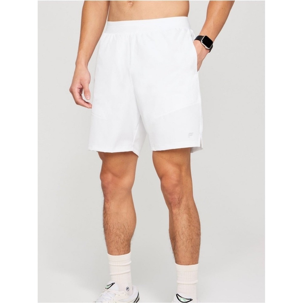 Fabletics The Fundamental Short II Lined 7" Inseam White Size M NWOT